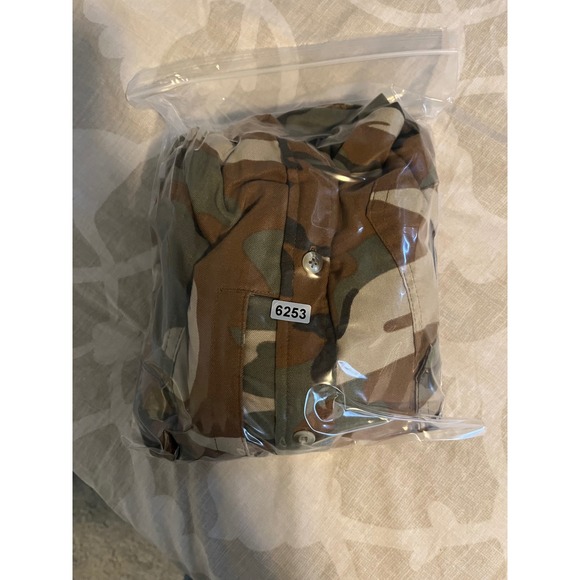 Poncho camouflage button up magnetic pockets men's X-Large - Picture 12 of 12